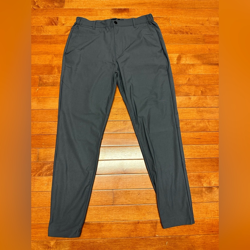 CUTS AO Jogger